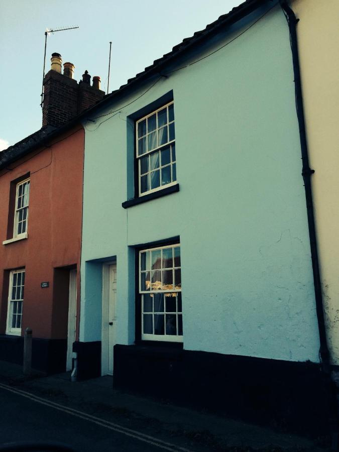 2 Bedroomed Fisherman'S Cottage Near Quay Blakeney  Exterior photo