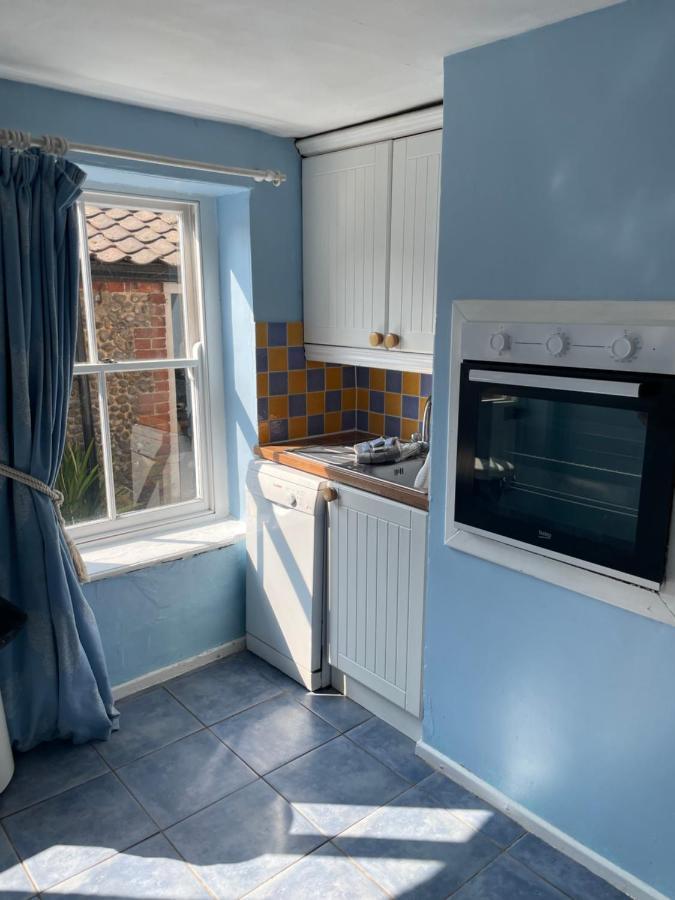 2 Bedroomed Fisherman'S Cottage Near Quay Blakeney  Exterior photo