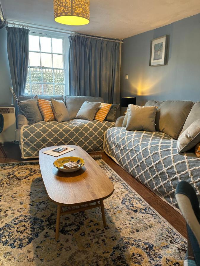 2 Bedroomed Fisherman'S Cottage Near Quay Blakeney  Exterior photo