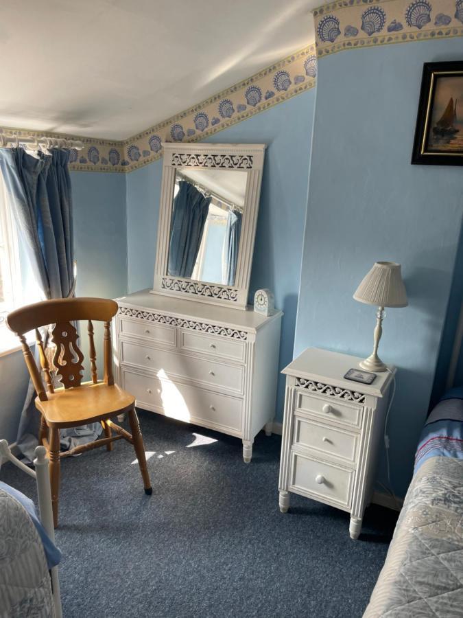 2 Bedroomed Fisherman'S Cottage Near Quay Blakeney  Exterior photo
